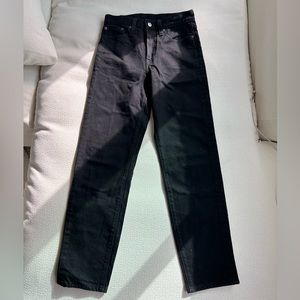 Levi’s women’s black straight leg jeans